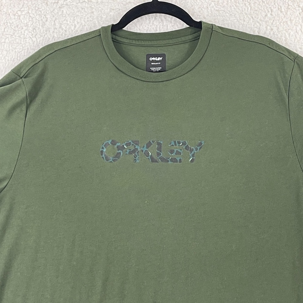 Oakley Green Crew Neck Short Sleeve T-Shirt Mens Pullover Regulr Fit Size XL - Picture 2 of 13